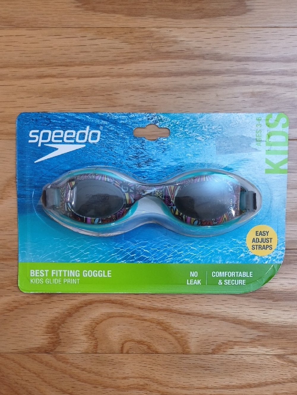 Speedo Kids Swim Goggles Ages 3-6 Blue  Multicolor Print NWT-D